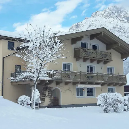 Apartment Millauer *